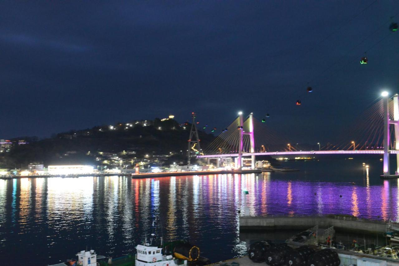 Lium Spa Hostel Yeosu Eksteriør bilde
