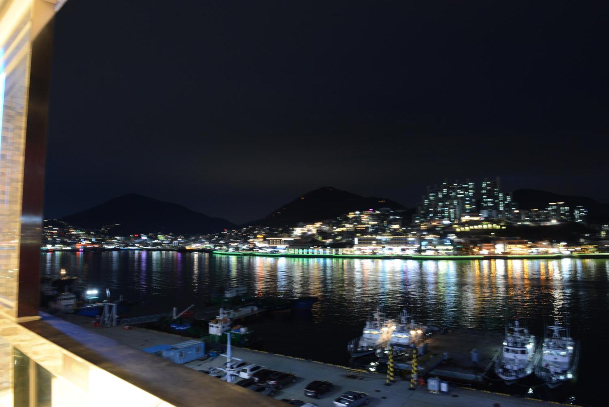 Lium Spa Hostel Yeosu Eksteriør bilde
