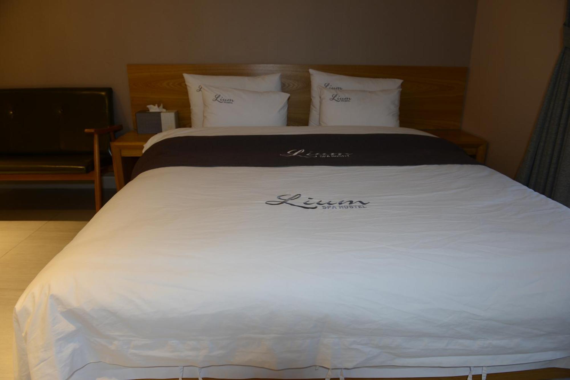 Lium Spa Hostel Yeosu Eksteriør bilde