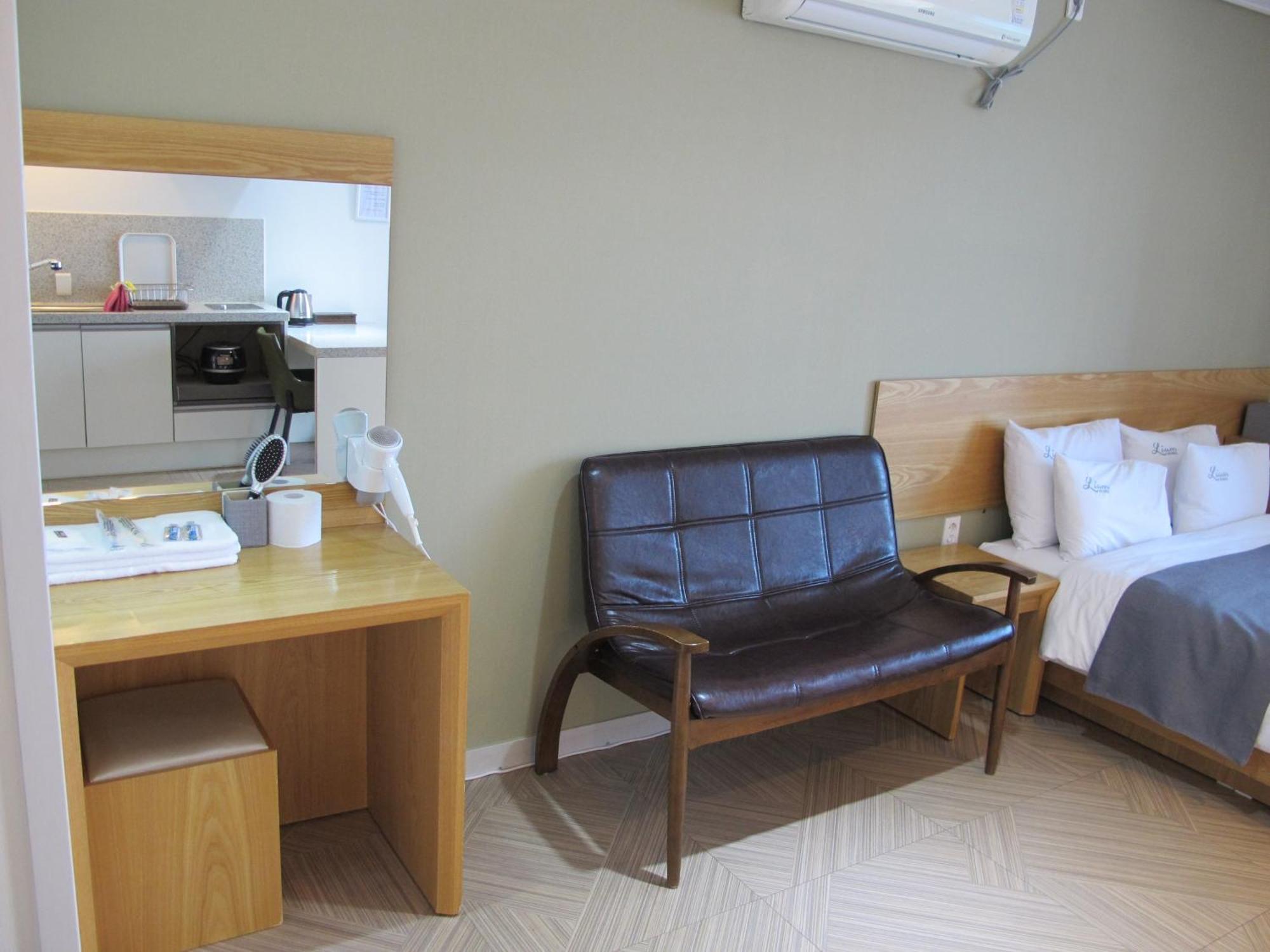 Lium Spa Hostel Yeosu Eksteriør bilde