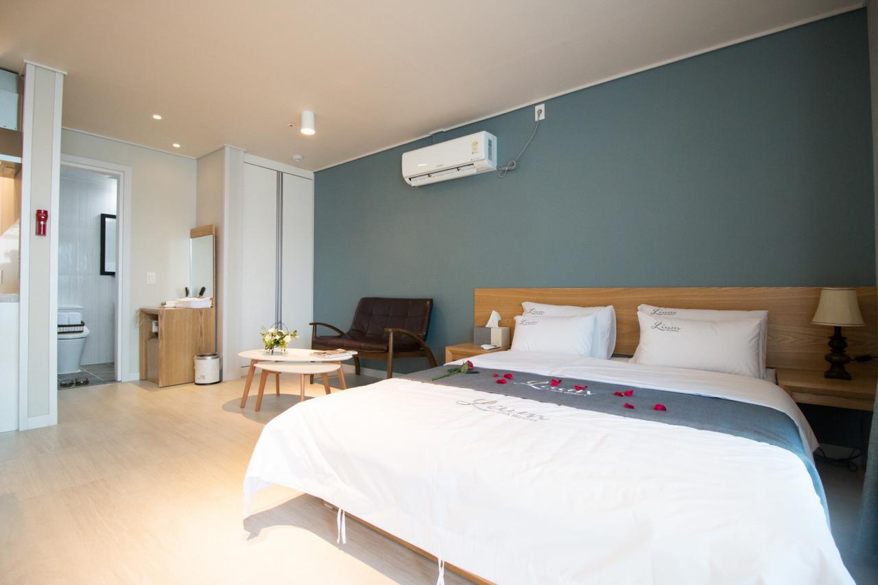 Lium Spa Hostel Yeosu Eksteriør bilde