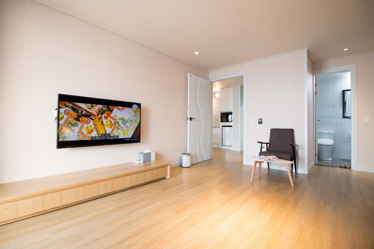 Lium Spa Hostel Yeosu Eksteriør bilde
