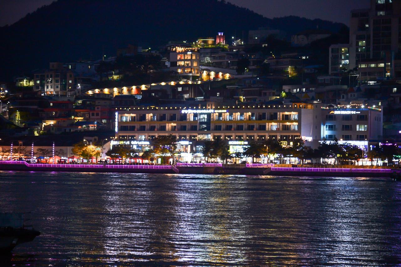 Lium Spa Hostel Yeosu Eksteriør bilde