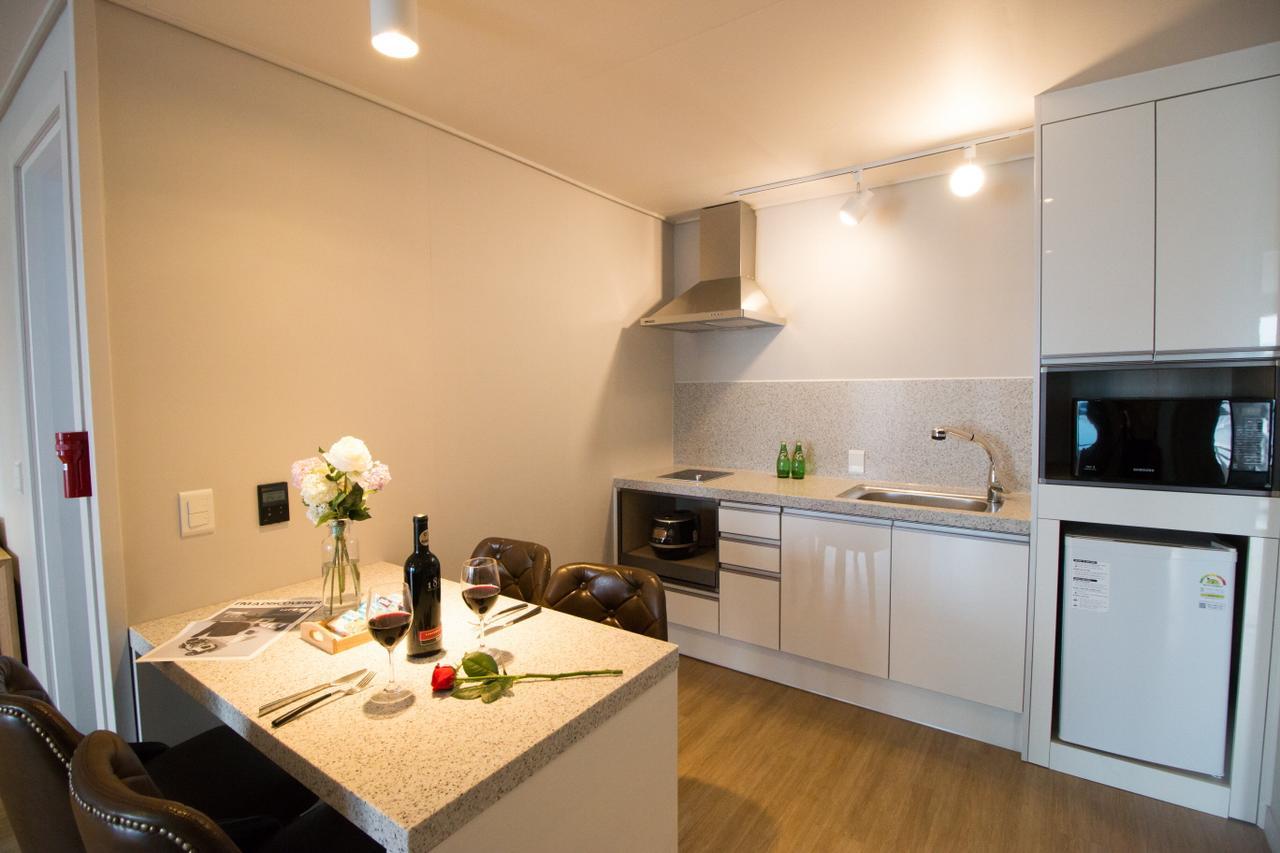 Lium Spa Hostel Yeosu Eksteriør bilde