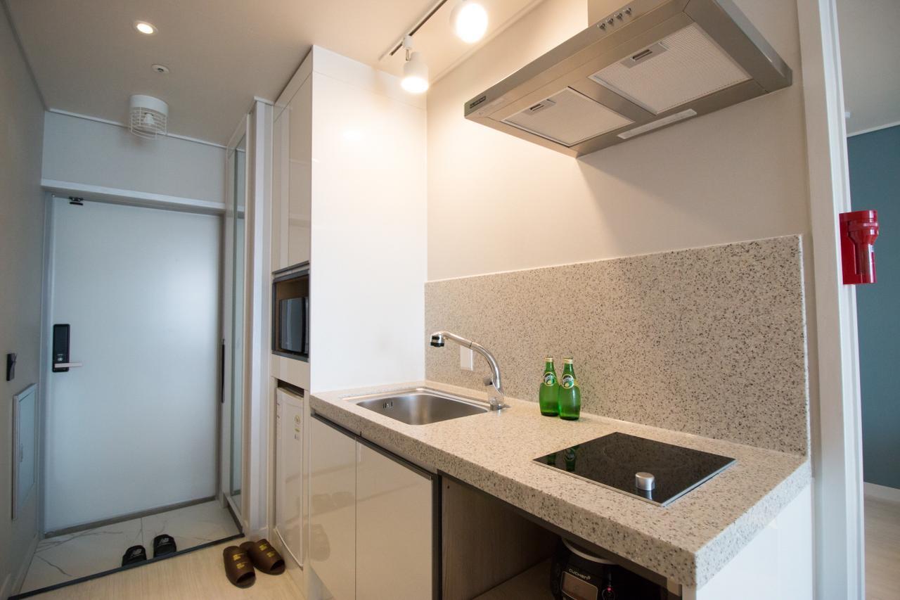 Lium Spa Hostel Yeosu Eksteriør bilde