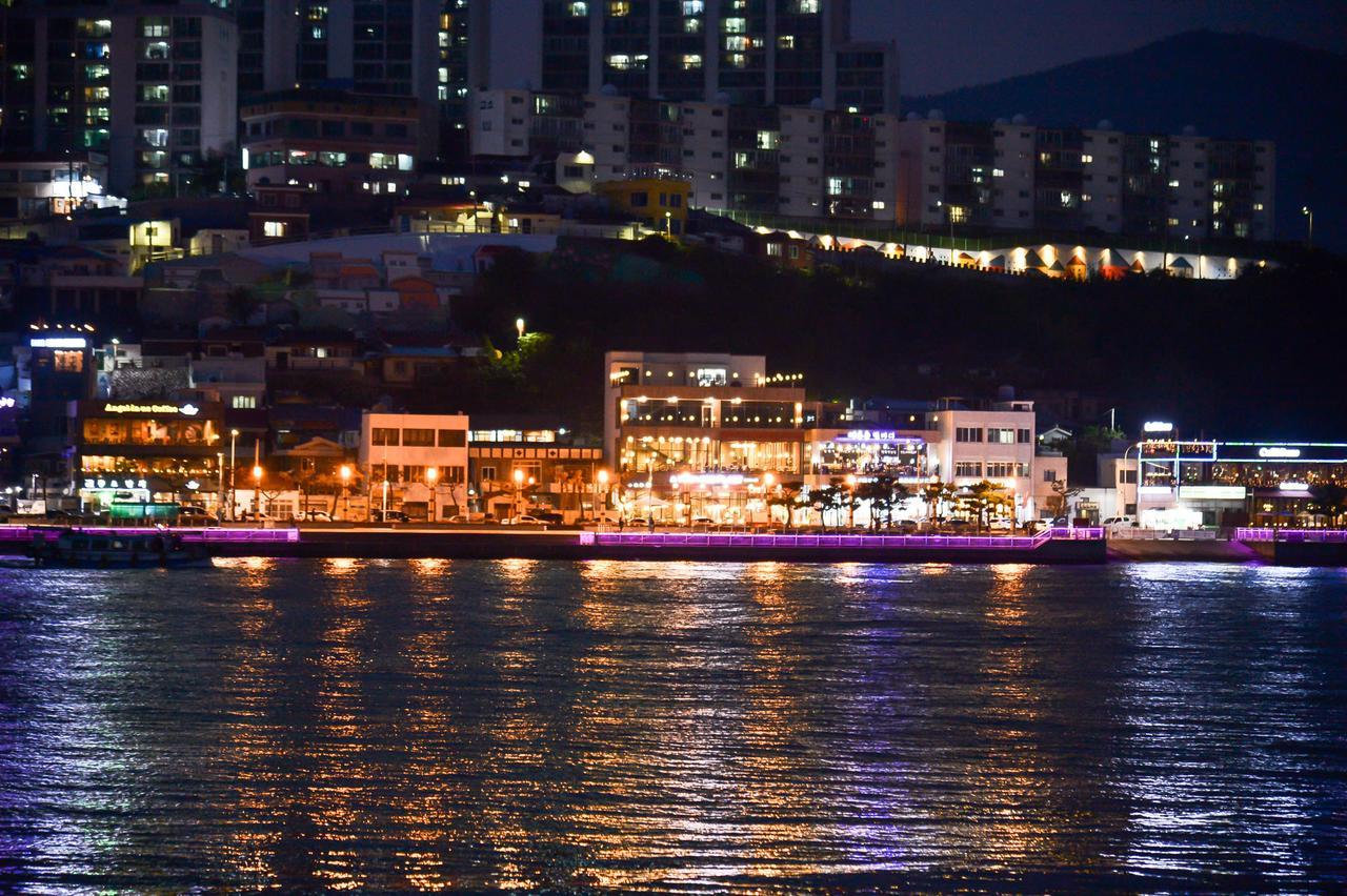 Lium Spa Hostel Yeosu Eksteriør bilde