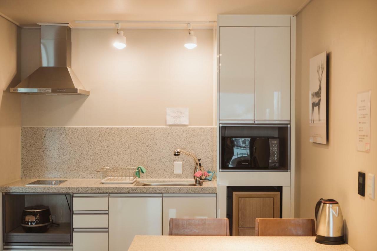 Lium Spa Hostel Yeosu Eksteriør bilde