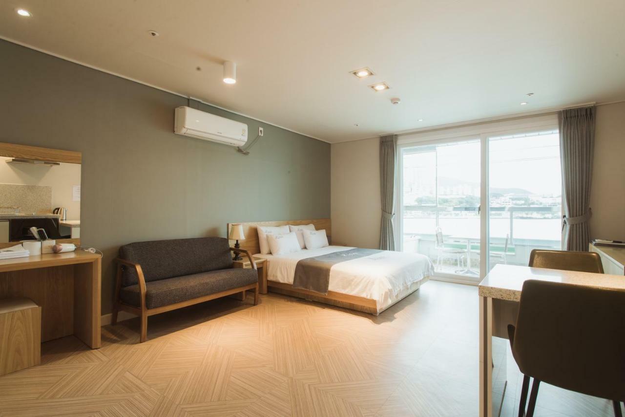 Lium Spa Hostel Yeosu Eksteriør bilde