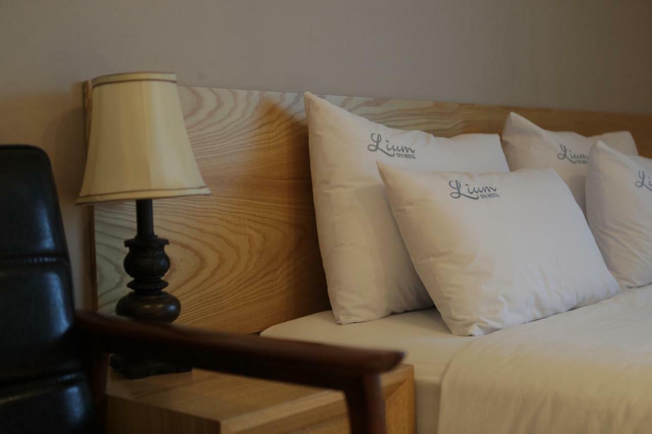 Lium Spa Hostel Yeosu Eksteriør bilde