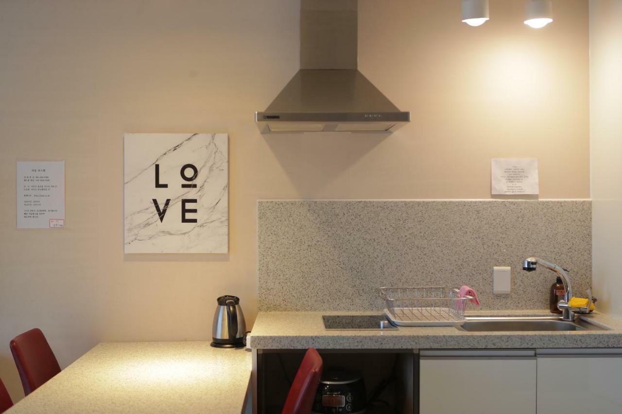 Lium Spa Hostel Yeosu Eksteriør bilde